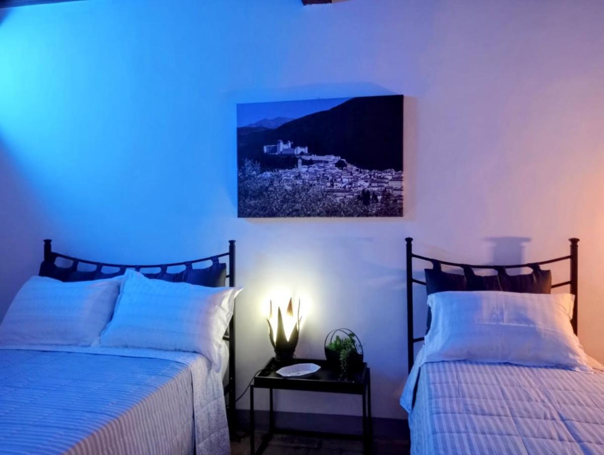 Casa Vacanze Garibaldi Spoleto Kültér fotó